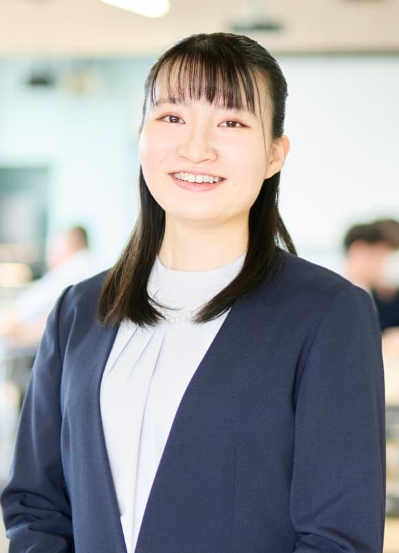 鈴木 万祐子